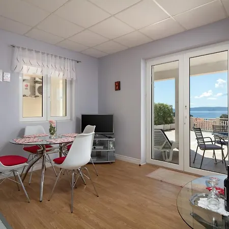 Apartman By The Sea Sumartin, Brac - 2940